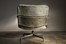 Load image into Gallery viewer, Early Eames "Time Life Lobby" Lounge Chair for Herman Miller, 1960s