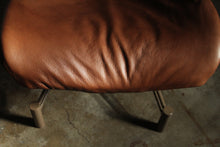 Load image into Gallery viewer, Early Pair of Capricorn Lounge Chairs by Vladimir Kagan, 1950s