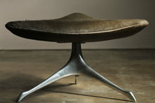 Load image into Gallery viewer, Vladimir Kagan Early "Tri-Symmetric" Stool for Kagan-Dreyfuss, 1950