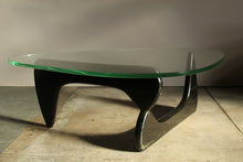 Load image into Gallery viewer, Early Isamu Noguchi In-50 Coffee Table for Herman Miller, 1950s