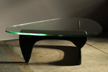 Load image into Gallery viewer, Early Isamu Noguchi In-50 Coffee Table for Herman Miller, 1950s