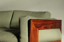 Load image into Gallery viewer, Afra and Tobia Scarpa for Gavina Rosewood 'Bastiano' Sofa, 1970s