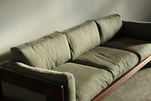 Load image into Gallery viewer, Afra and Tobia Scarpa for Gavina Rosewood 'Bastiano' Sofa, 1970s