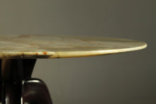 Load image into Gallery viewer, Sculptural Onyx Table Attributed to Osvaldo Borsani, 1950s