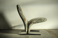 Load image into Gallery viewer, Pierre Paulin "Concorde" Lounge Chairs for Artifort, 1970s