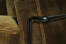 Load image into Gallery viewer, Le Corbusier "LC2 Petit Modele" Sofa for Cassina, 1980s