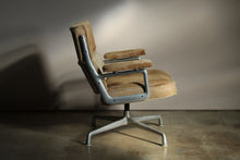 Load image into Gallery viewer, Early Eames "Time Life Lobby" Lounge Chair for Herman Miller, 1960s
