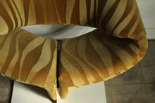 Load image into Gallery viewer, Pierre Paulin Early Production "Ribbon" Chairs for Artifort, 1960s