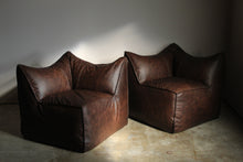 Load image into Gallery viewer, Mario Bellini 1st Generation Bambole Corner Chairs, 1970s