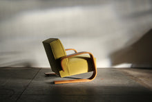 Load image into Gallery viewer, Alvar Aalto Model 400 "Tank Chair", 1940s