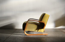 Load image into Gallery viewer, Alvar Aalto Model 400 "Tank Chair", 1940s