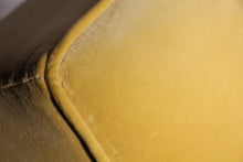 Load image into Gallery viewer, Alvar Aalto Model 400 "Tank Chair", 1940s