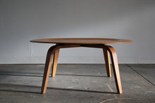 Load image into Gallery viewer, Early Production "CTW" Molded Plywood Coffee Table by Charles & Ray Eames, 1950s
