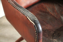 Load image into Gallery viewer, Vladimir Kagan Custom Swivel Chair, 1950s