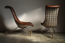Load image into Gallery viewer, Early Pair of Capricorn Lounge Chairs by Vladimir Kagan, 1950s
