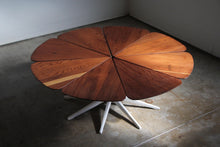 Load image into Gallery viewer, Richard Schultz Early California Redwood &quot;Petal&quot; Coffee Table for Knoll, 1960s
