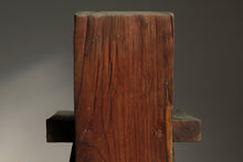 Load image into Gallery viewer, Vintage Modernist California Redwood Stump Chair
