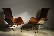 Load image into Gallery viewer, Early Pair of Capricorn Lounge Chairs by Vladimir Kagan, 1950s
