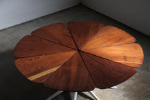 Load image into Gallery viewer, Richard Schultz Early California Redwood &quot;Petal&quot; Coffee Table for Knoll, 1960s
