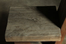 Load image into Gallery viewer, Vintage Modernist California Redwood Stump Chair
