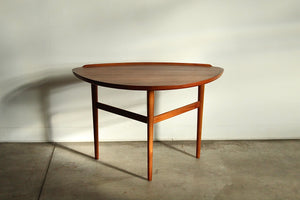 Finn Juhl Sculpted Walnut End Table for Baker Furniture, 1950s