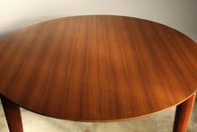 Load image into Gallery viewer, Gio Ponti for Singer and Sons &#39;Model 2135&#39; Dining Table, 1950s
