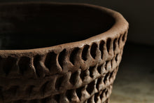 Load image into Gallery viewer, Stan Bitters Early and Large Stoneware Thumb Pot, 1970
