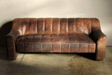 Load image into Gallery viewer, De Sede &quot;DS44&quot; Buffalo Leather Sofa, 1970s
