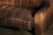 Load image into Gallery viewer, De Sede &quot;DS44&quot; Buffalo Leather Sofa, 1970s
