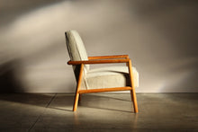 Load image into Gallery viewer, T.H. Robsjohn-Gibbings &#39;Model 1601&#39; Lounge Chair for Widdicomb, 1950s

