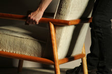 Load image into Gallery viewer, T.H. Robsjohn-Gibbings &#39;Model 1601&#39; Lounge Chair for Widdicomb, 1950s
