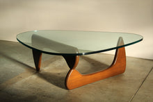 Load image into Gallery viewer, Isamu Noguchi Vintage IN-50 Coffee Table for Herman Miller, 1960s

