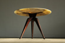 Load image into Gallery viewer, Sculptural Onyx Table Attributed to Osvaldo Borsani, 1950s
