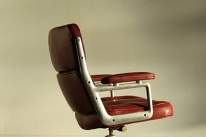 Vintage Herman Miller Eames Time Life Executive Chair in Calfskin Leather, 1970s
