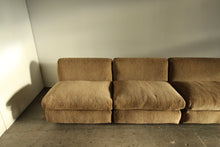 Load image into Gallery viewer, Mario Bellini Feather Down &#39;Amanta&quot; Sofa for B&amp;B Italia, 1970s
