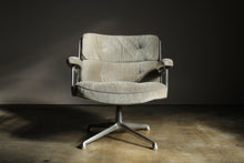Load image into Gallery viewer, Early Eames Time Life "Lobby" Lounge Chair, 1970s
