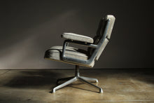Load image into Gallery viewer, Early Eames Time Life "Lobby" Lounge Chair, 1970s
