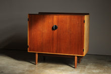 Load image into Gallery viewer, Finn Juhl for Baker Two-Tone Cabinet, 1950s
