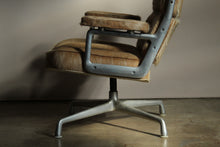 Load image into Gallery viewer, Early Eames "Time Life Lobby" Lounge Chair for Herman Miller, 1960s
