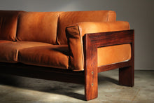 Load image into Gallery viewer, Early "Bastiano" Sofa by Afra &amp; Tobia Scarpa for Gavina, 1969
