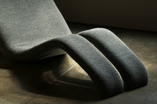 Load image into Gallery viewer, Olivier Mourgue "Bouloum" Chaise for Arconas, 1989

