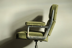Eames Time Life Executive Chair in Green Mohair, 1970s