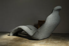 Load image into Gallery viewer, Olivier Mourgue "Bouloum" Chaise for Arconas, 1989
