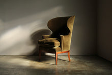Load image into Gallery viewer, Edward Wormley "Model 1038" Wingback Chair for Dunbar, 1940s
