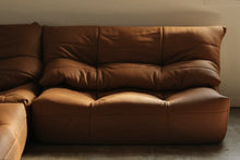 Load image into Gallery viewer, R.S Associates French Canadian Modular Leather Corner Sofa, 1970s
