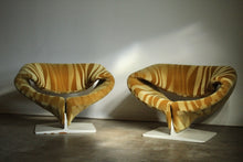 Load image into Gallery viewer, Pierre Paulin Early Production &quot;Ribbon&quot; Chairs for Artifort, 1960s
