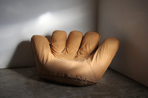 "Joe" Glove Chair by De Pas, D’urbino, Lomazzi for Poltronova, 1970s