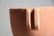 Load image into Gallery viewer, 1930s Bauer Terracotta Indian Pots - A Pair
