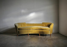 Load image into Gallery viewer, Edward Wormley Early Oasis Sofa for Dunbar, 1940s
