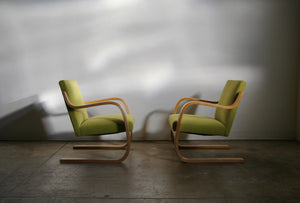Pair of Alvar Aalto Model 402 Lounge Chairs, 1960s